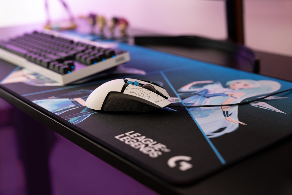 6 mouse pads grandes para acomodar teclado e mouse — Foto: Divulgação/Logitech