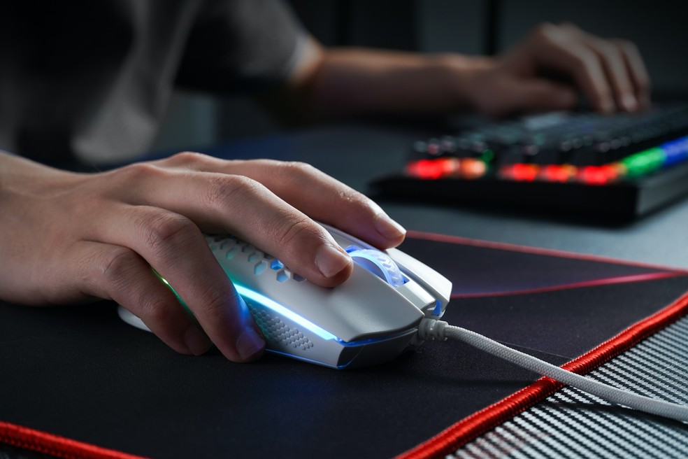 As configurações do mouse podem afetar o funcionamento do scroll — Foto: Unsplash/Rebekah Yip