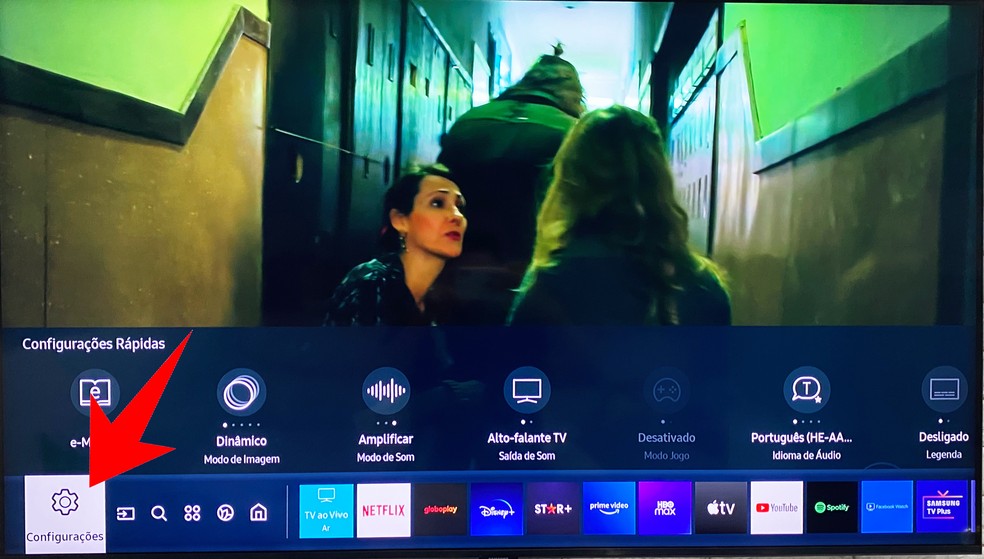 Acessando as configurações da TV Samsung — Foto: Reprodução/Rodrigo Fernandes