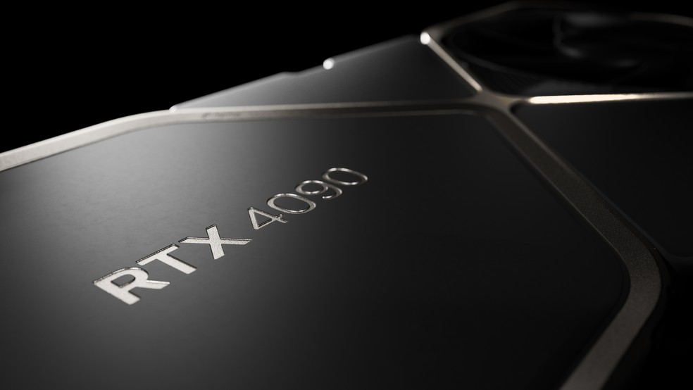 A RTX 4090 oferece melhor desempenho geral, mas custa cerca de R$ 3.900 a mais que a RX 7900 XTX — Foto: Divulgação/Nvidia