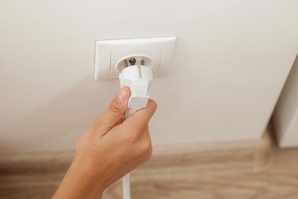 Verificar o consumo de Kilowatts dos aparelhos é bastante útil para evitar surpresas desagradáveis na conta de luz no final do mês — Foto: Divulgação/Getty Images (Vesi_127)