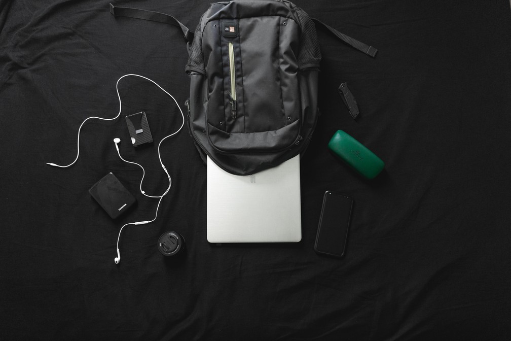 Black Friday: 4 mochilas de notebook para ficar de olho no evento — Foto: Unsplash/Fernando Hernandez