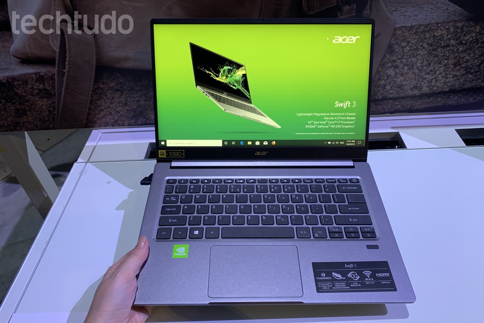 Acer Swift 3 tem bateria com até 17 horas de duração — Foto: Anna Kellen Bull/TechTudo