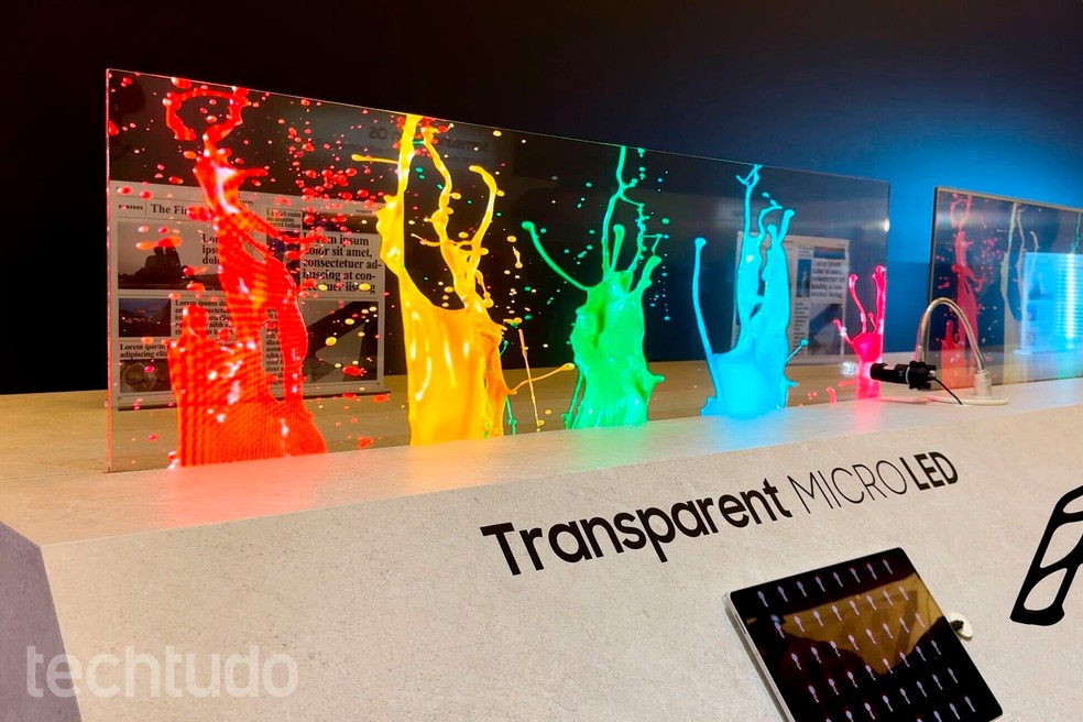 Transparent microLED é bem mais fina do que outras TVs transparentes — Foto: Rubens Achilles/TechTudo
